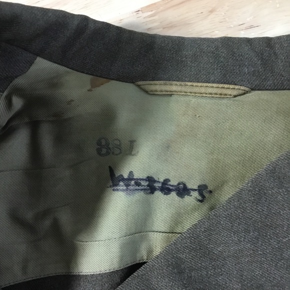 SOLD --Military US Original WW2 8th infantry division Tunic Military UNIFORM - Picture 8 of 8